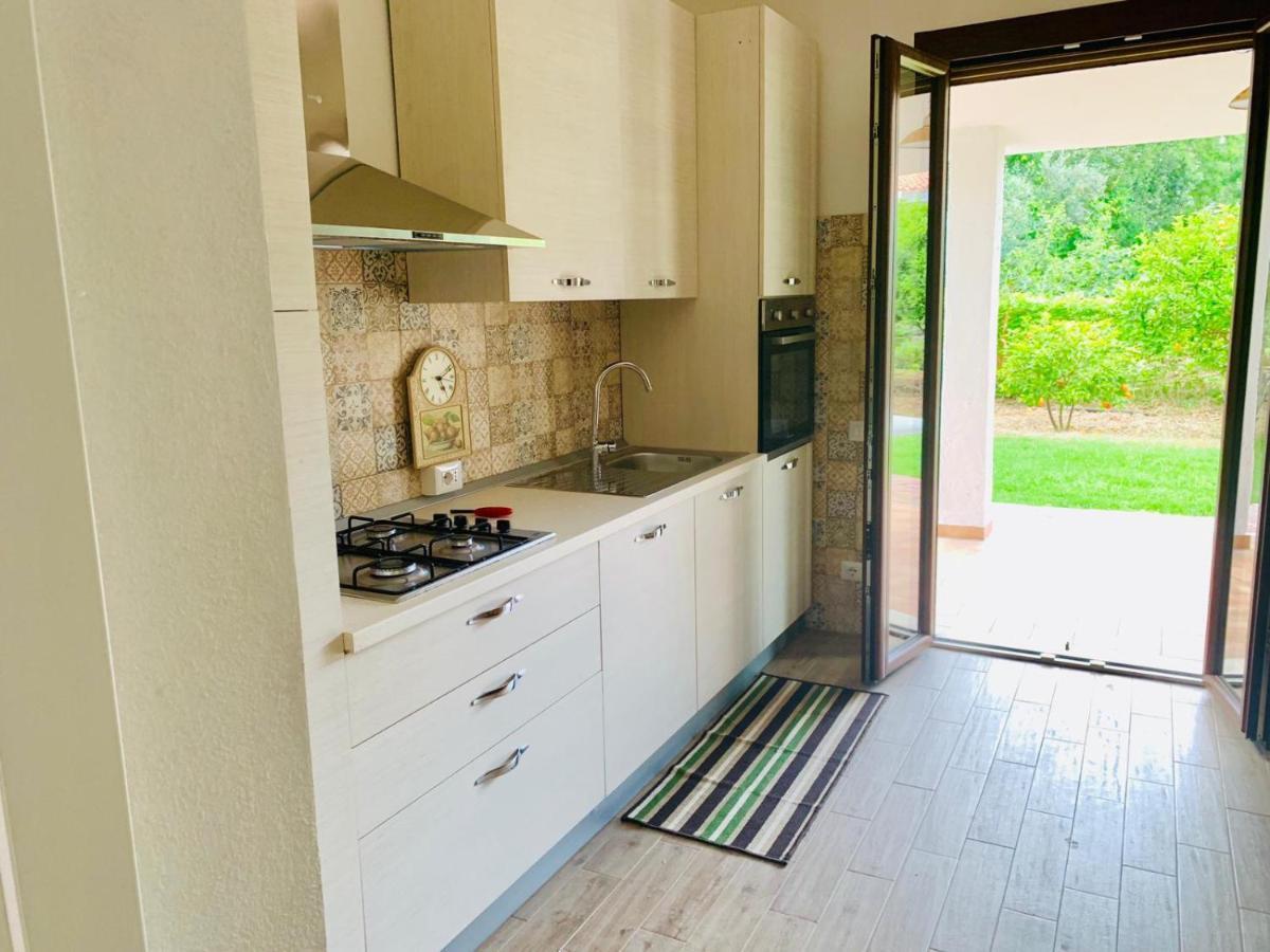 Casa Vacanze 'Sa Corbula' Porto Columbu - Perd'E Sali Kültér fotó